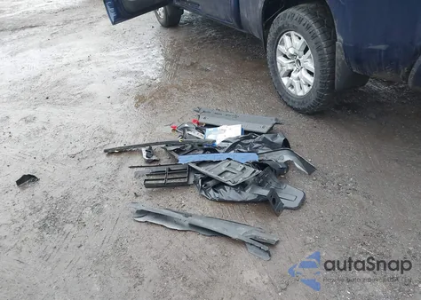 2022 Nissan Frontier Long Bed Sv 4X4 z USA, uszkodzony, nr VIN 1N6ED1FKXNN632214